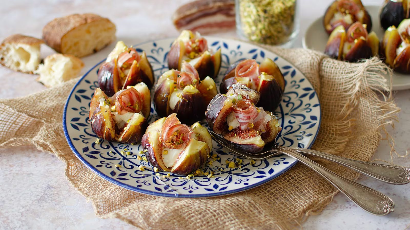 Figs with Blue Cheese & Pancetta | Elegant Italian Bite
