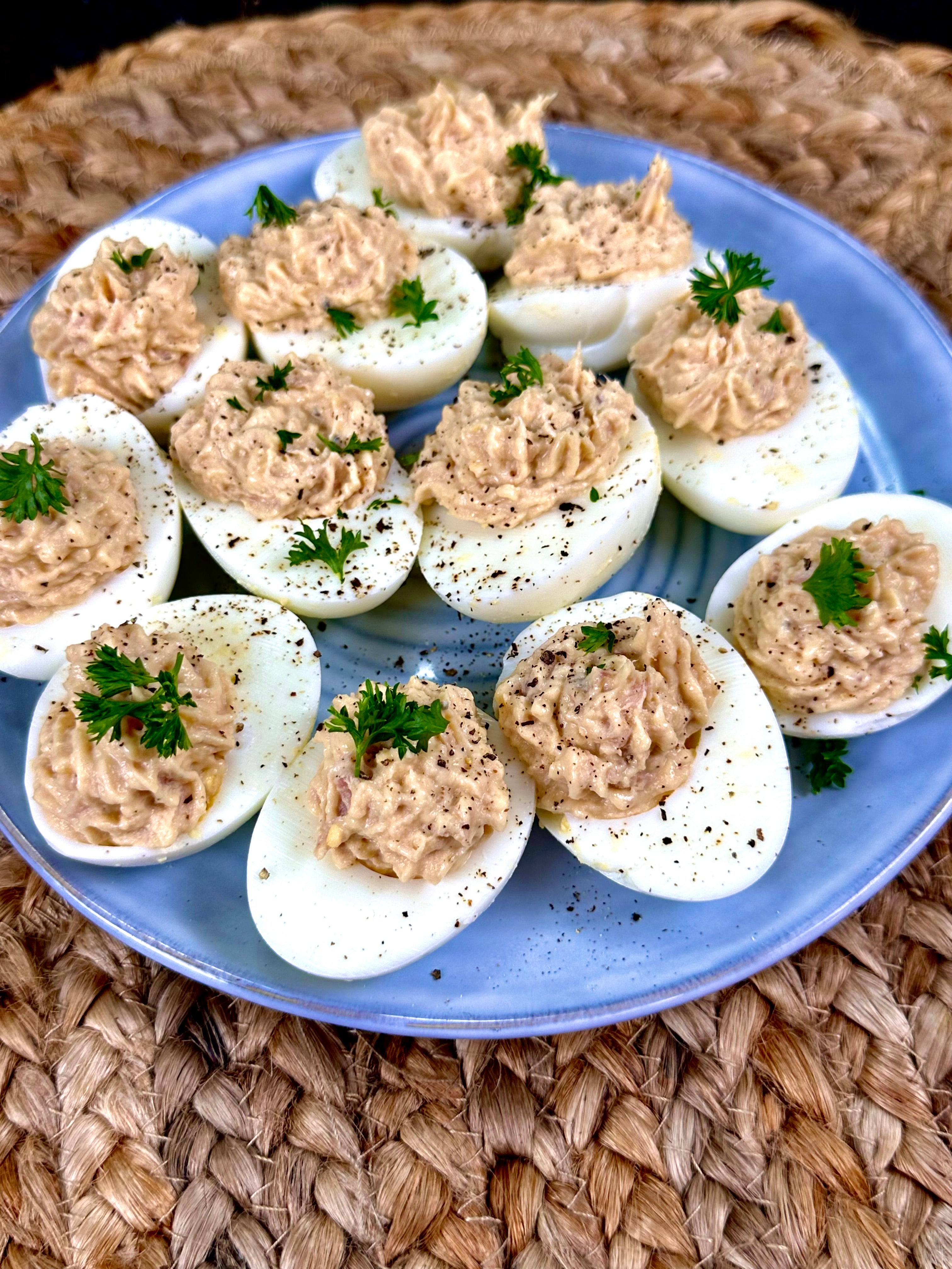 Uova Ripiene al Tonno | Tuna-Stuffed Deviled Eggs