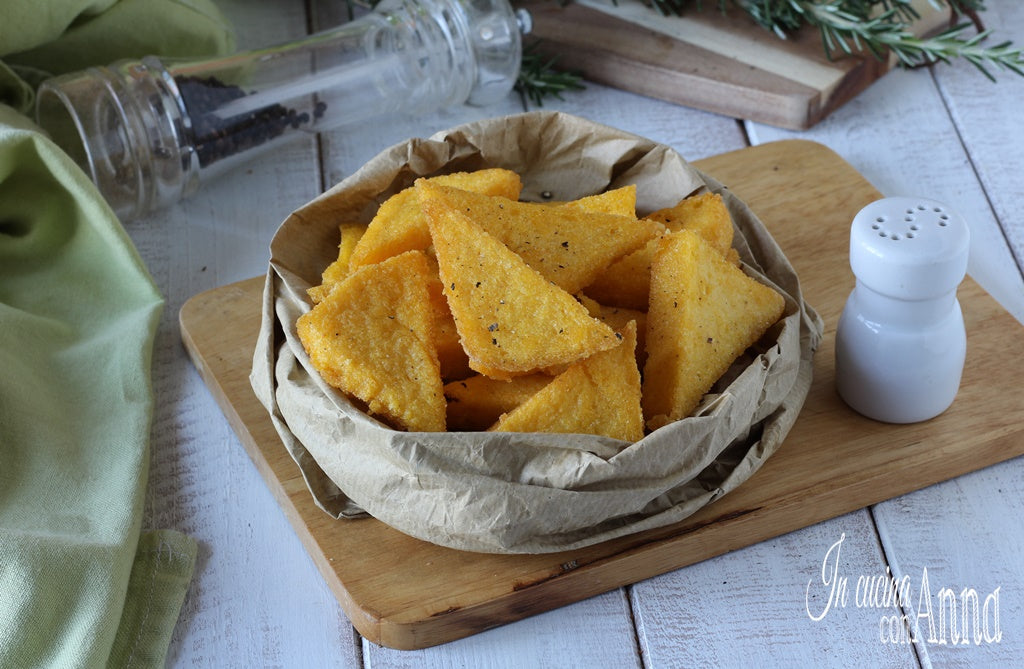 Sgagliuozzi Napoletani | Crispy Fried Polenta Squares Recipe