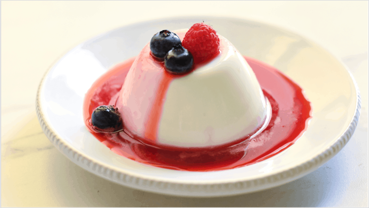 Classic Italian Panna Cotta | Creamy & Elegant Dessert