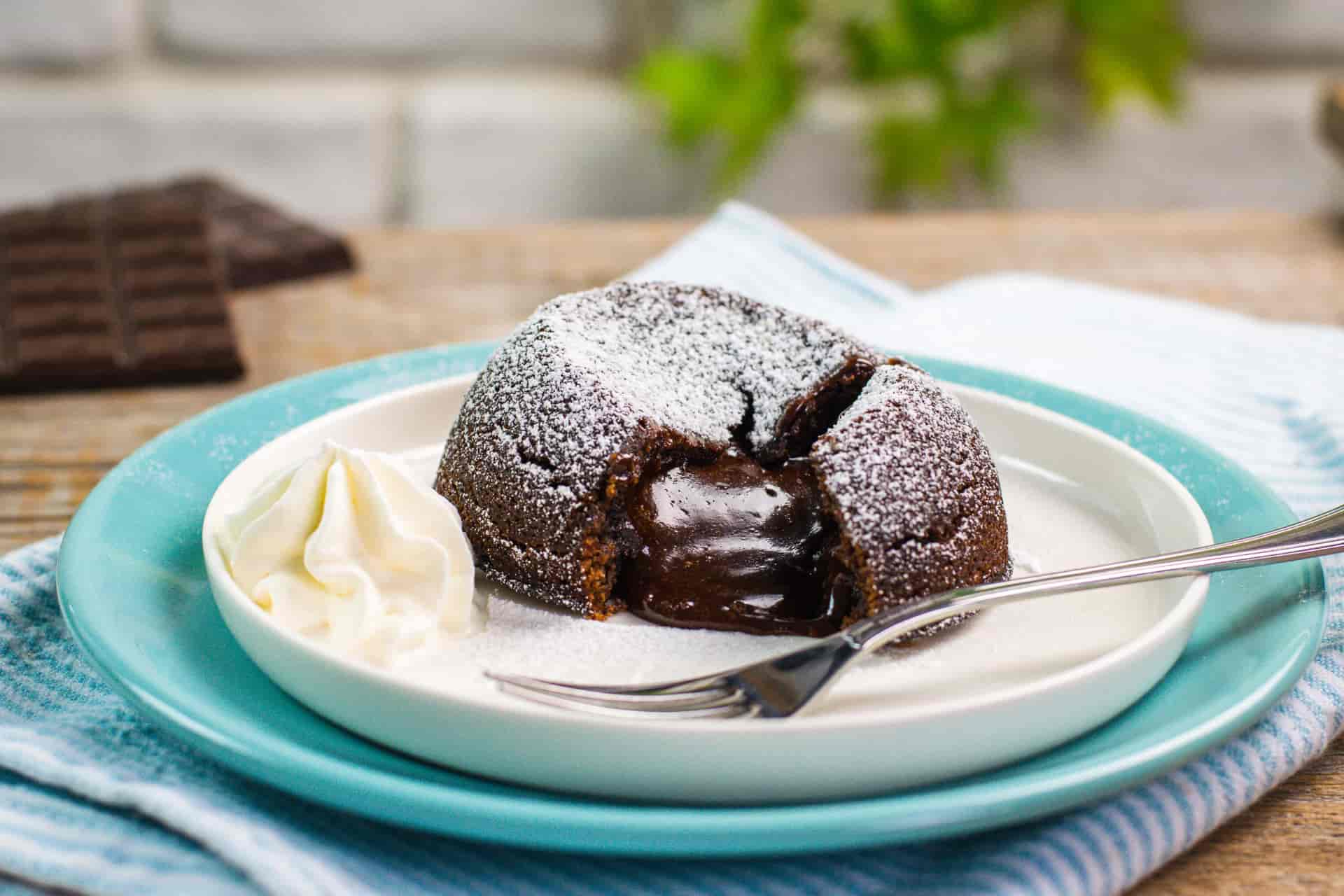Molten Chocolate Fondant Cake | Tortino al Cioccolato Recipe